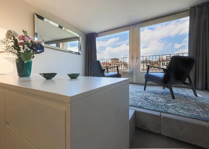 Florence- Vasari Luxury With View