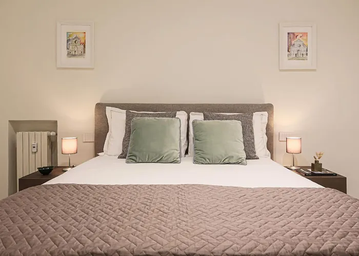Florence- Vasari Luxury With View פירנצה
